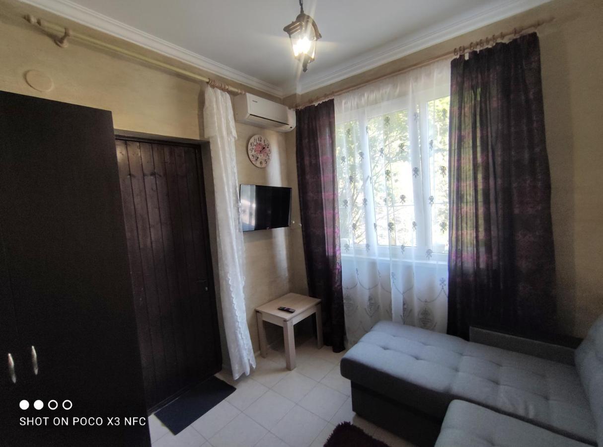 Guest House Chalet Agave Gagra Bagian luar foto