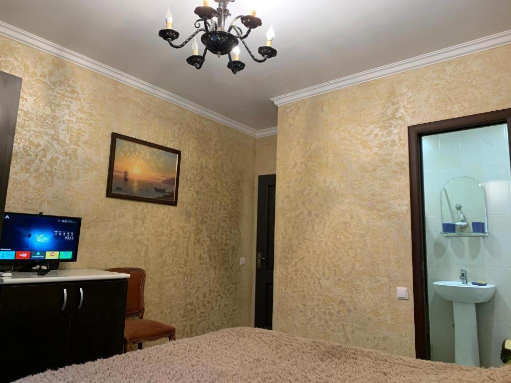 Guest House Chalet Agave Gagra Bagian luar foto